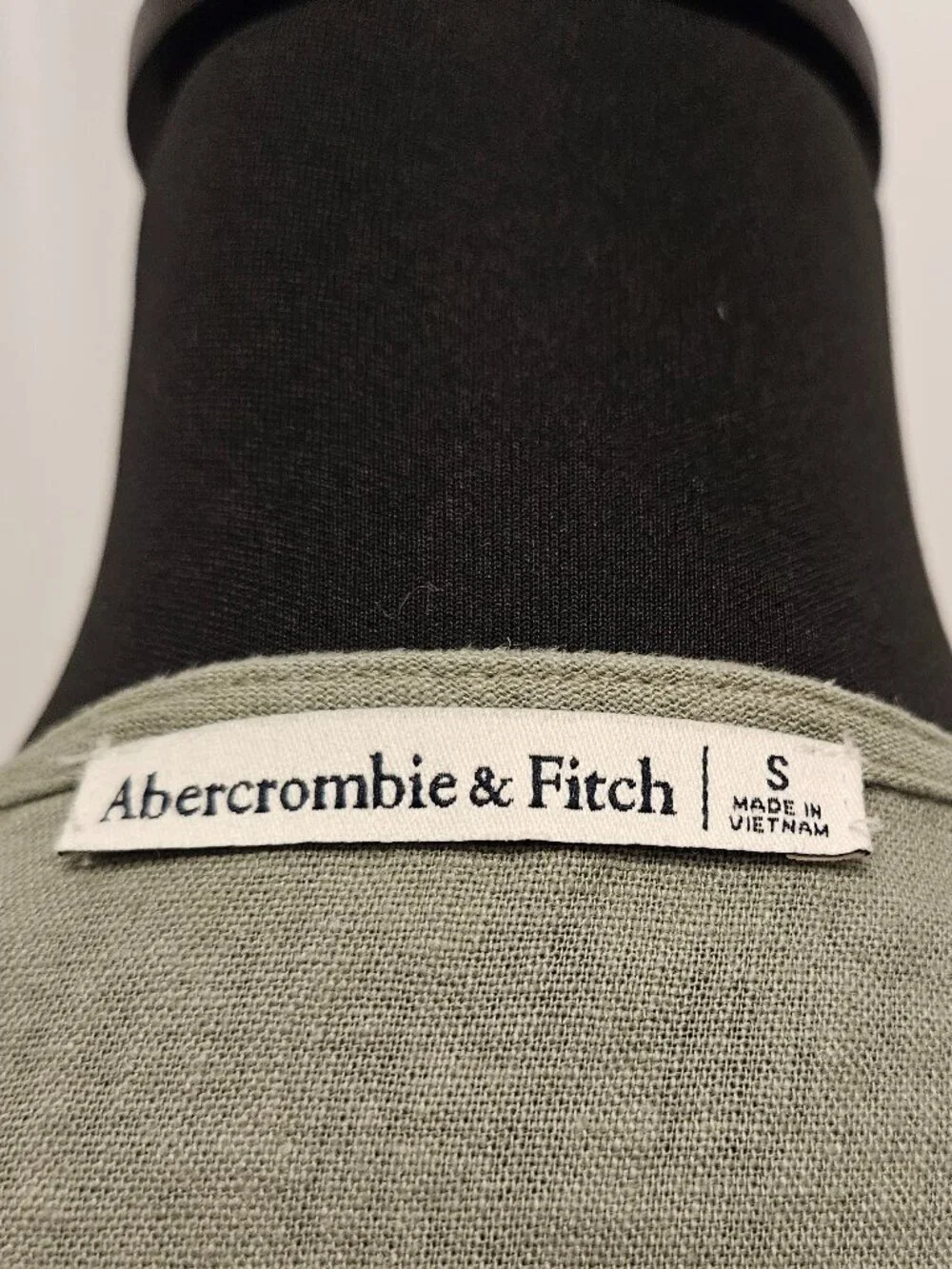 Abercrombie & Fitch women blouse sage green cropped tie-front size S